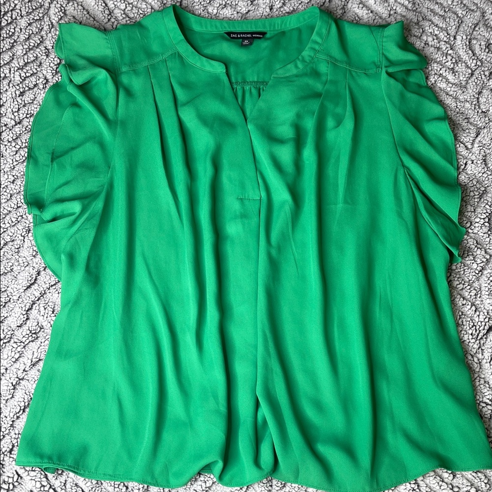 Zac & Rachel Woman Emerald Green Blouse with Ruffle Detail